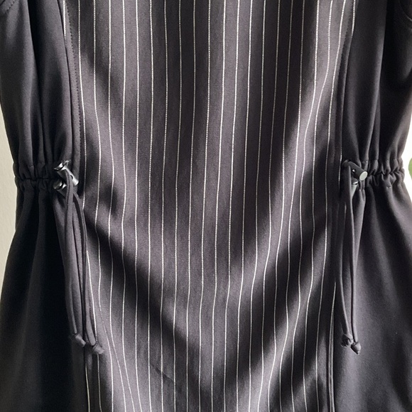 REINA LEE Nina Leonard Black Hooded Vest SIZE M - Picture 11 of 12